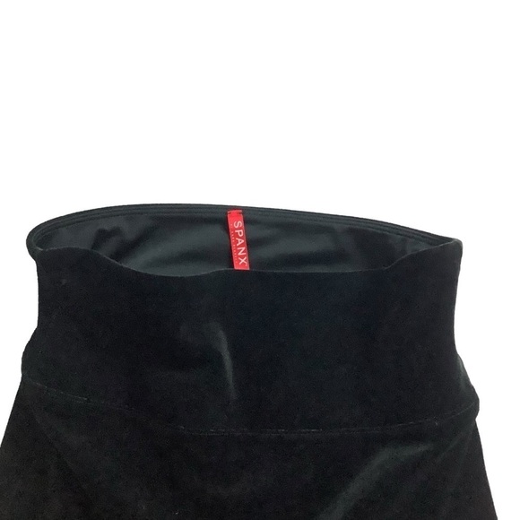 Spanx Black Velvet High Waist Leggings Size Small - Picture 8 of 10